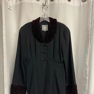 BEAU DAV•ID vintage blazer with faux fur collar and cuffs  size 12